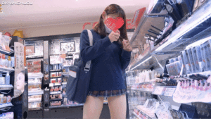 Pcolle PPV [4K]えちえちJK盗撮No.184#赤チェ　店内でもお構いなくお尻丸出しからのマン筋鬼接写！