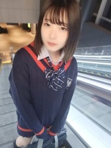 FC2 PPV 3822169 まい 経験人数少な目のドM女に制服着せて中出し交尾【レビュー特典】