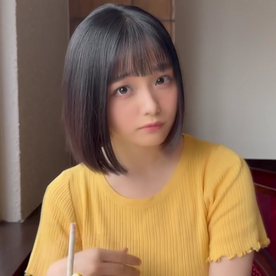 FC2 PPV 4746350 可愛すぎるカフェ店員１９歳　ハメ撮り出演交渉から本番ゴム無し射精までの一部始終　 ※数量限定