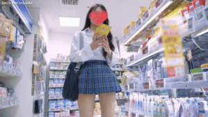 Pcolle PPV [4K]えちえちJK盗撮No.207#青チェ　スレンダーJKのTフロントから肉まんモロ出しの限界ギリギリ着エロ状態を超接写！