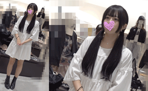 Pcolle PPV 清楚萌かわ店員大胆Tバックで大開脚モロ出し！スケ乳首も丸見えで全身堪能パンチラ撮り動画