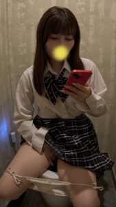 Pcolle PPV デパートのトイレでこっそりオナニーしちゃうJK195　川口〇奈に似た激カワJKが吐息を荒げて痙攣イキ
