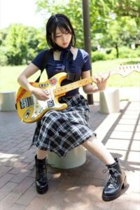 FC2 PPV 4838973【マゾビッチ】都内女子パンク界隈騒然　長身超絶淫乱ギタリスト バチボコ***まくりクレイジーファック