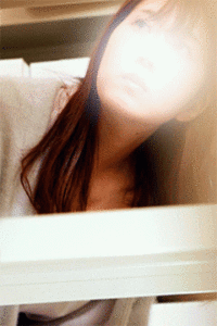 Pcolle PPV 探し物はなんですか　スケスケパンティOLのスケベ探検