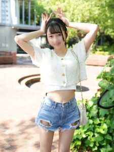 FC2 PPV 4854425 ※初回のみ※148cm＊上玉降臨＊透明感が凄まじいアイドル級のめっかわ歯科衛生士さん（２０）をちんぽで突いてたらエロ過ぎるメスになりました（つぼみん）