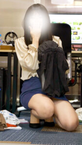 Pcolle PPV 大胆なおねえさまとイケナイひとときを…