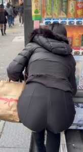 Pcolle PPV【再販】【再販】《４K・高画質》 No.1466「この尻に突っ込めるなんて夢がある！下尻ハミ出すスタイル抜群GALとラブホへ」