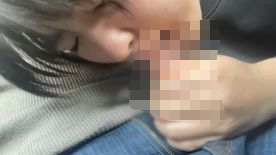 FC2 PPV 4881164 彼氏と同棲を始はじめた新入社員の車内フェラ。　春休みなので自宅に〇共がいるにもかかわらず、洗面所でフェラ抜きするマ〇友。　ギャル妻の時短車内フェラ抜き。